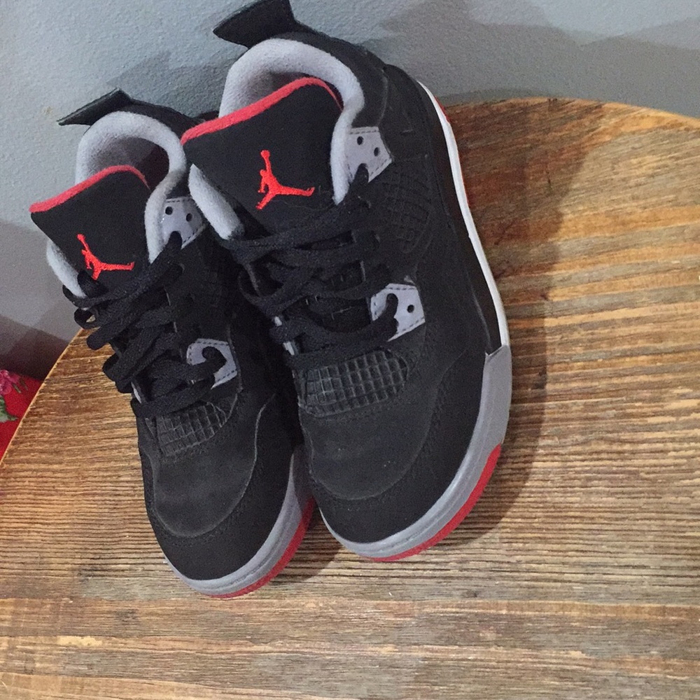 Air Jordan 4 retro bred size 12.5C
